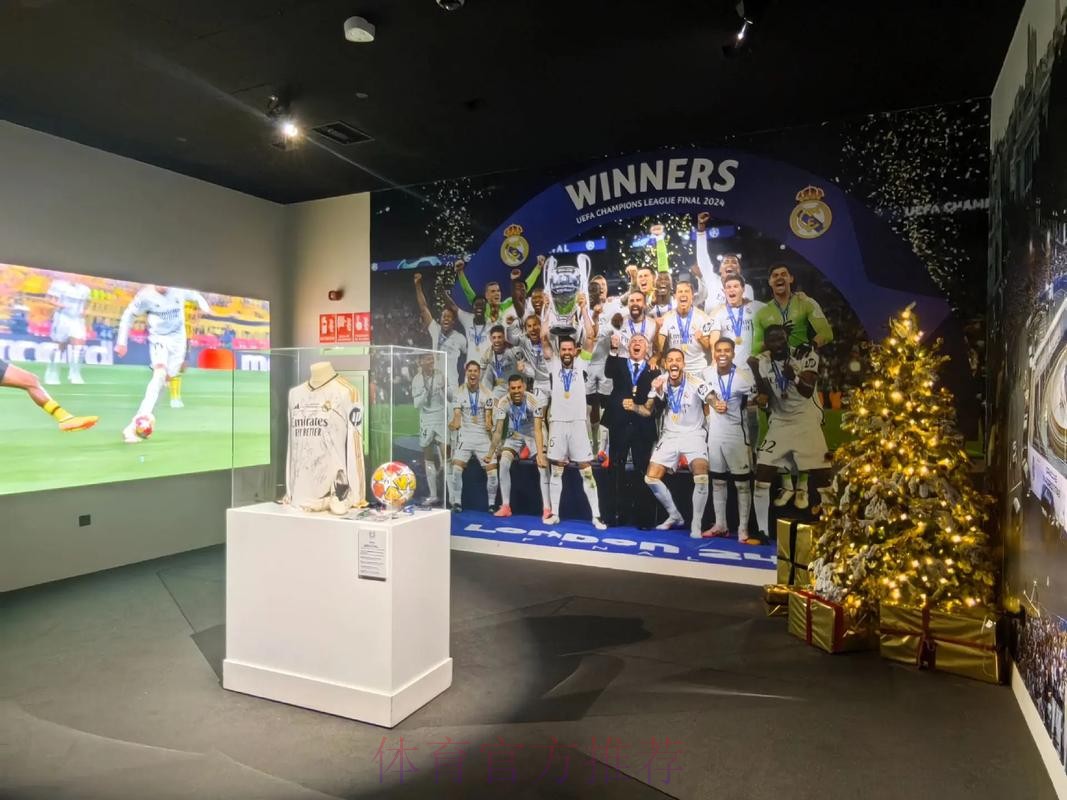 皇马考虑为姆巴佩准备欢迎仪式 地点在伯纳乌或基地 皇马考虑为姆巴佩准备欢迎仪式 地点在伯纳乌或基地